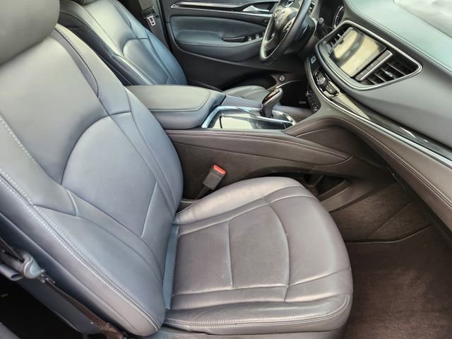 Used 2018 Buick Enclave Premium w/ Experience Buick Package FWD image 14