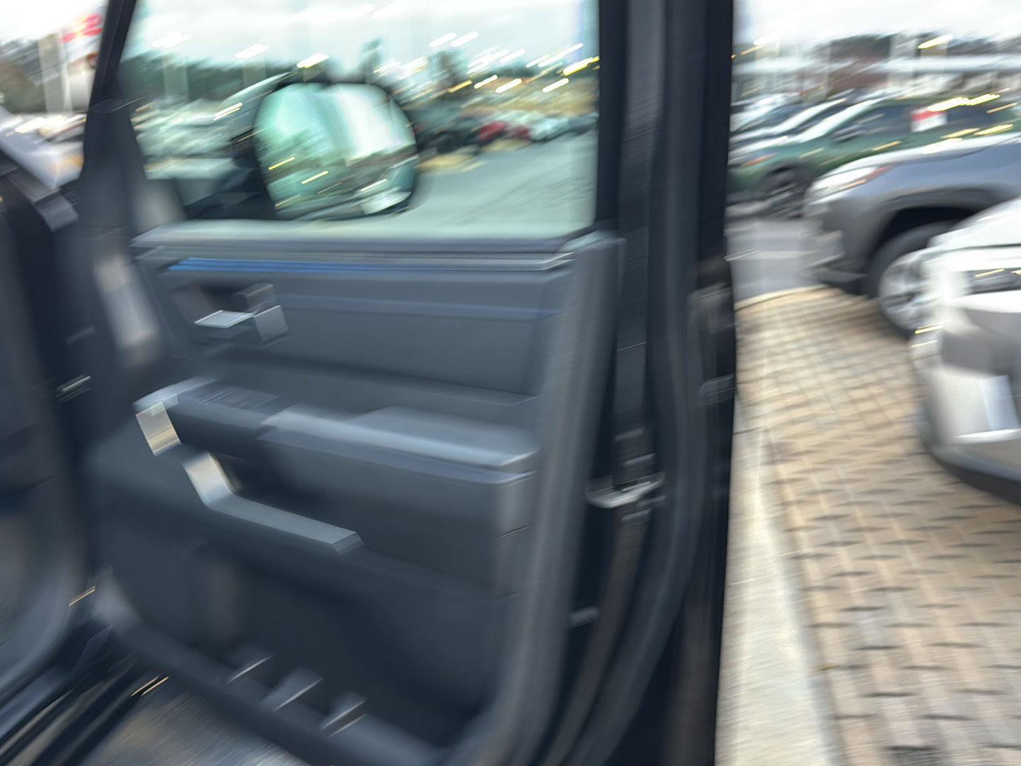 Used 2023 Toyota Tundra Platinum image 12