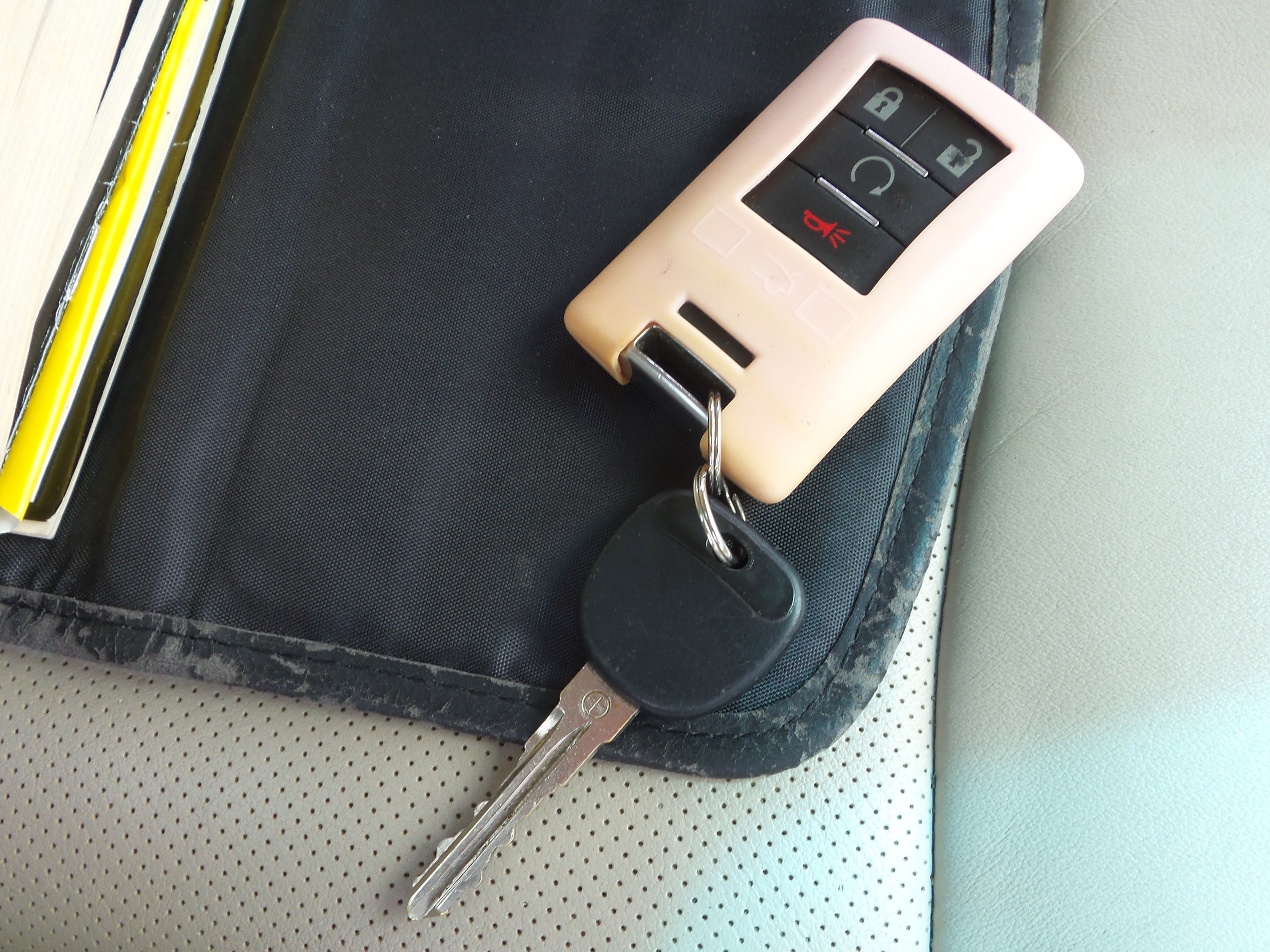 Used 2008 Cadillac DTS FWD image 57