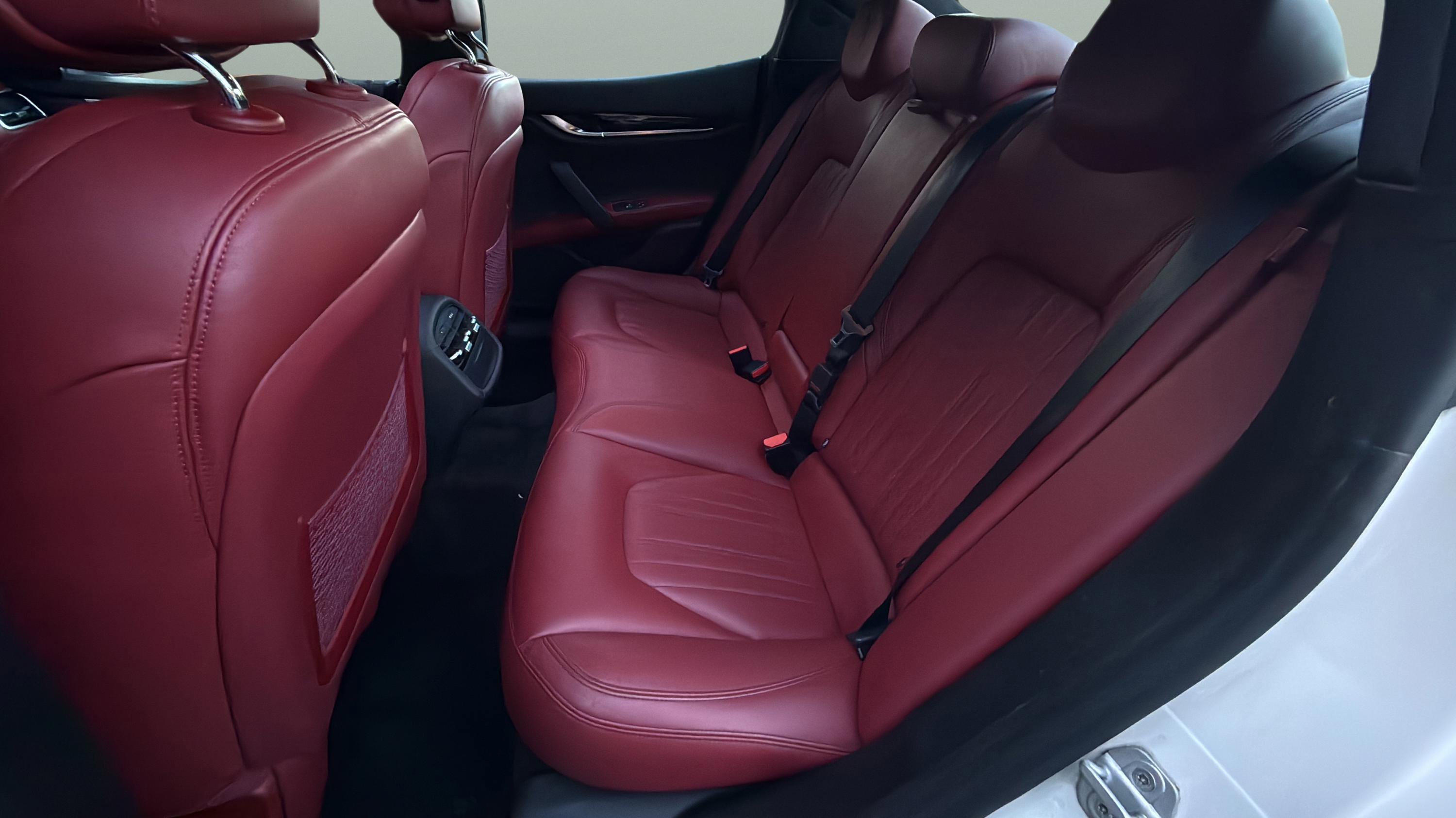 Used 2019 Maserati Ghibli S Q4 image 50