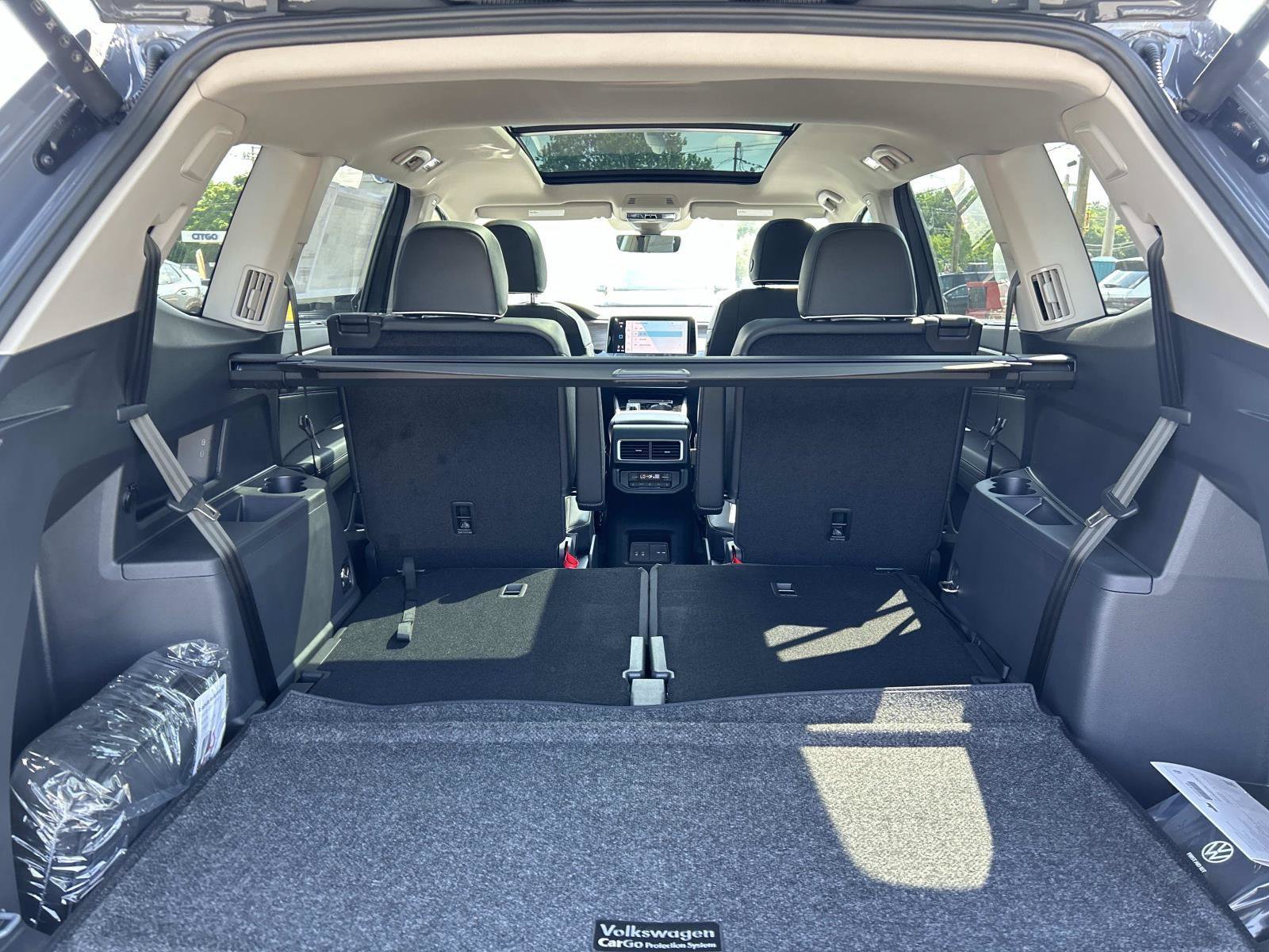 New 2026 Volkswagen Atlas SEL Premium R-Line AWD/4WD image 4