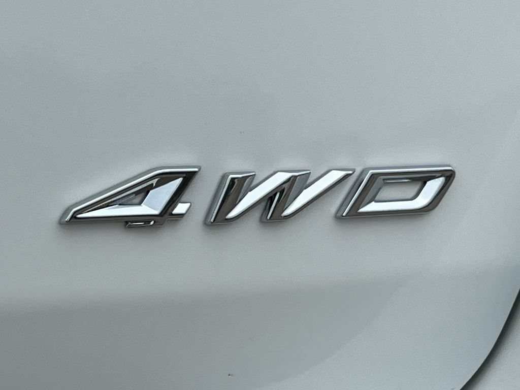 Used 2023 Ford Explorer Limited w/ Equipment Group 301A AWD/4WD image 50