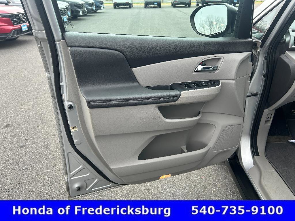 Used 2014 Honda Odyssey EX-L image 9