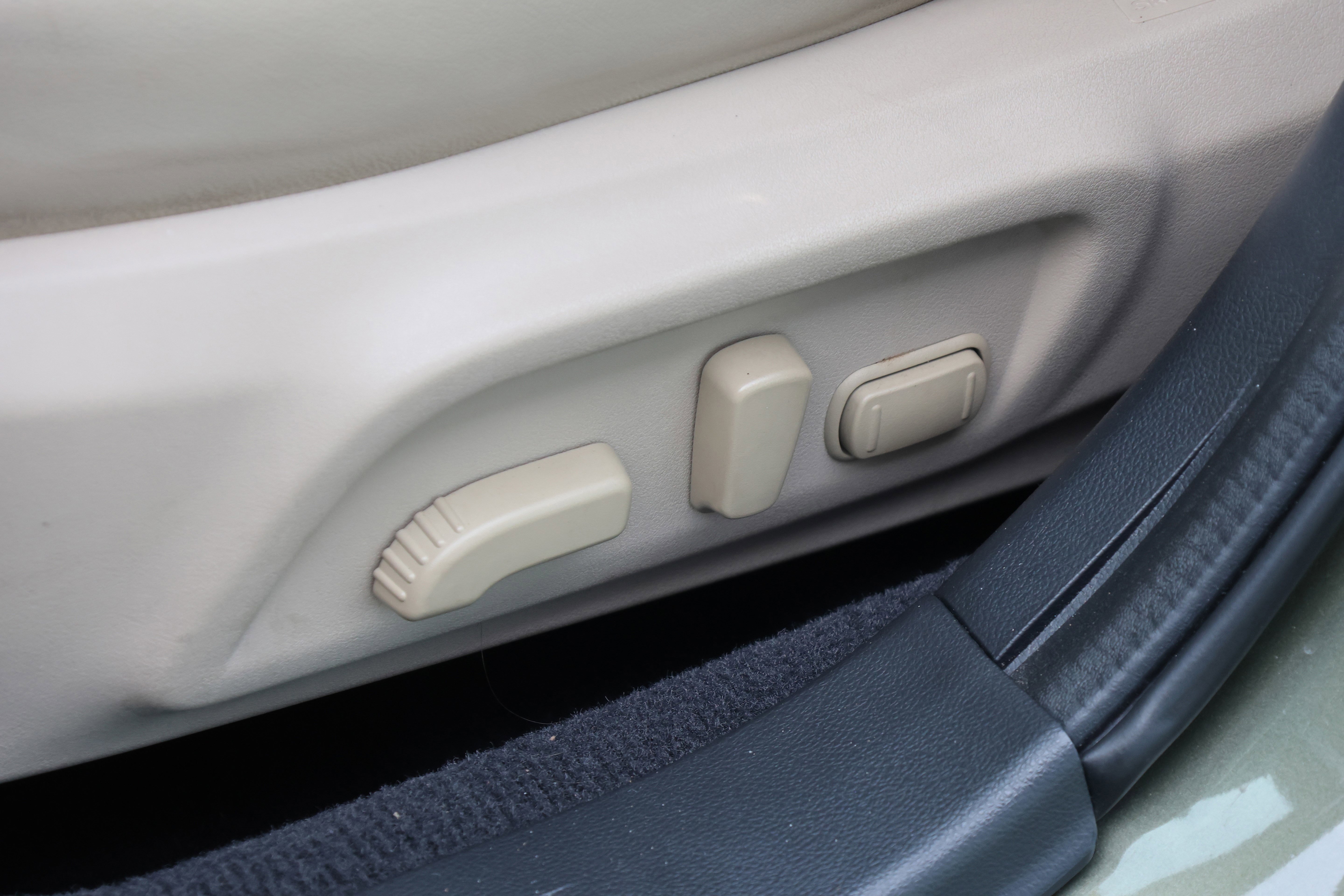 Used 2016 Subaru Outback 3.6R Limited image 31