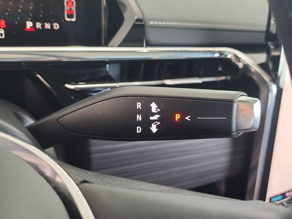 Certified 2025 GMC Sierra EV Denali AWD/4WD image 16