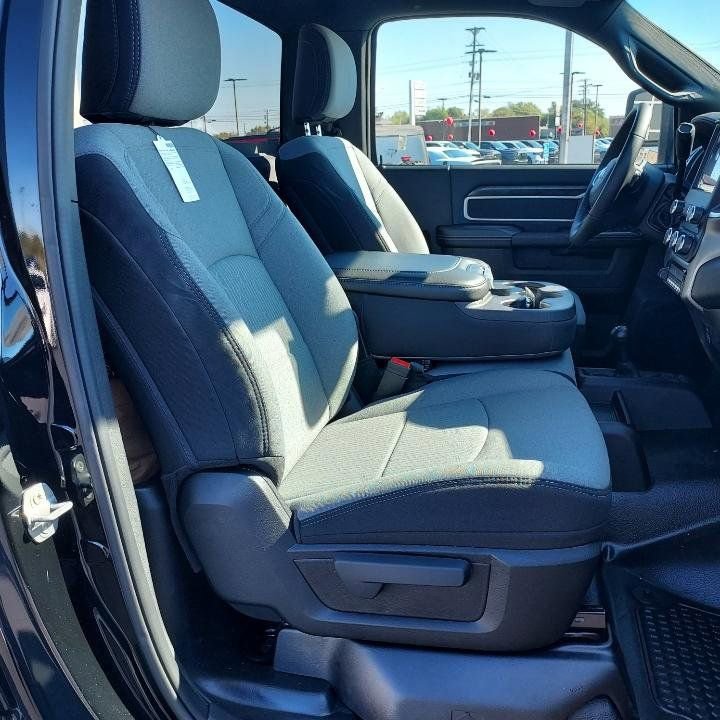 New 2024 RAM 5500 SLT w/ Quick Order Package 2YG SLT AWD/4WD image 3