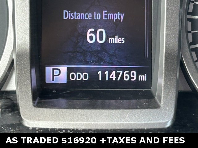 Used 2017 Toyota Tacoma SR image 19