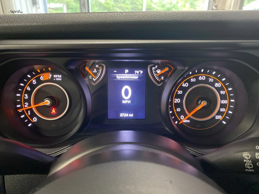 Used 2025 Jeep Wrangler Sport AWD/4WD image 10