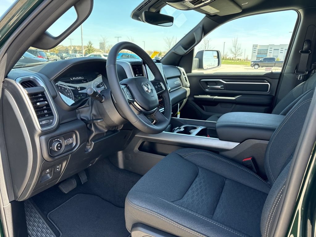 New 2026 RAM 1500 Big Horn AWD/4WD image 7