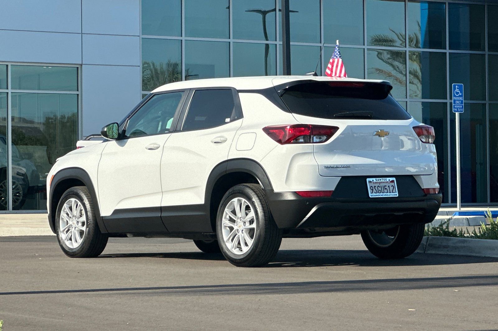 Certified 2024 Chevrolet TrailBlazer LS w/ LS Confidence Package image 6