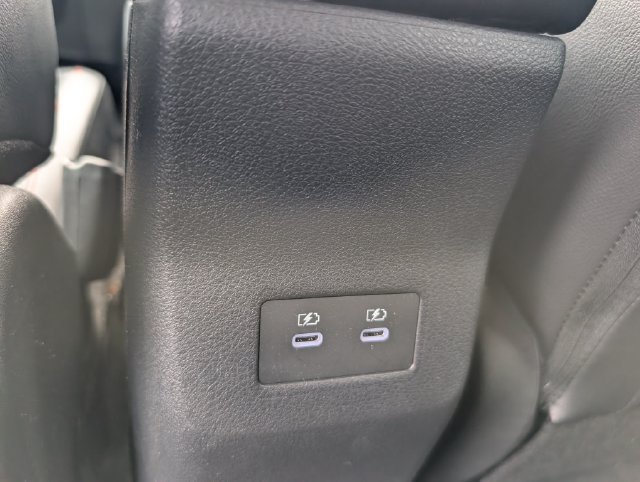 Used 2026 Nissan Kicks SR w/ SR Premium Package AWD/4WD image 14