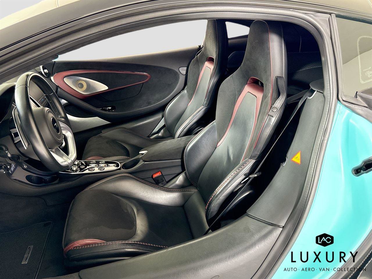 Used 2022 McLaren GT image 3