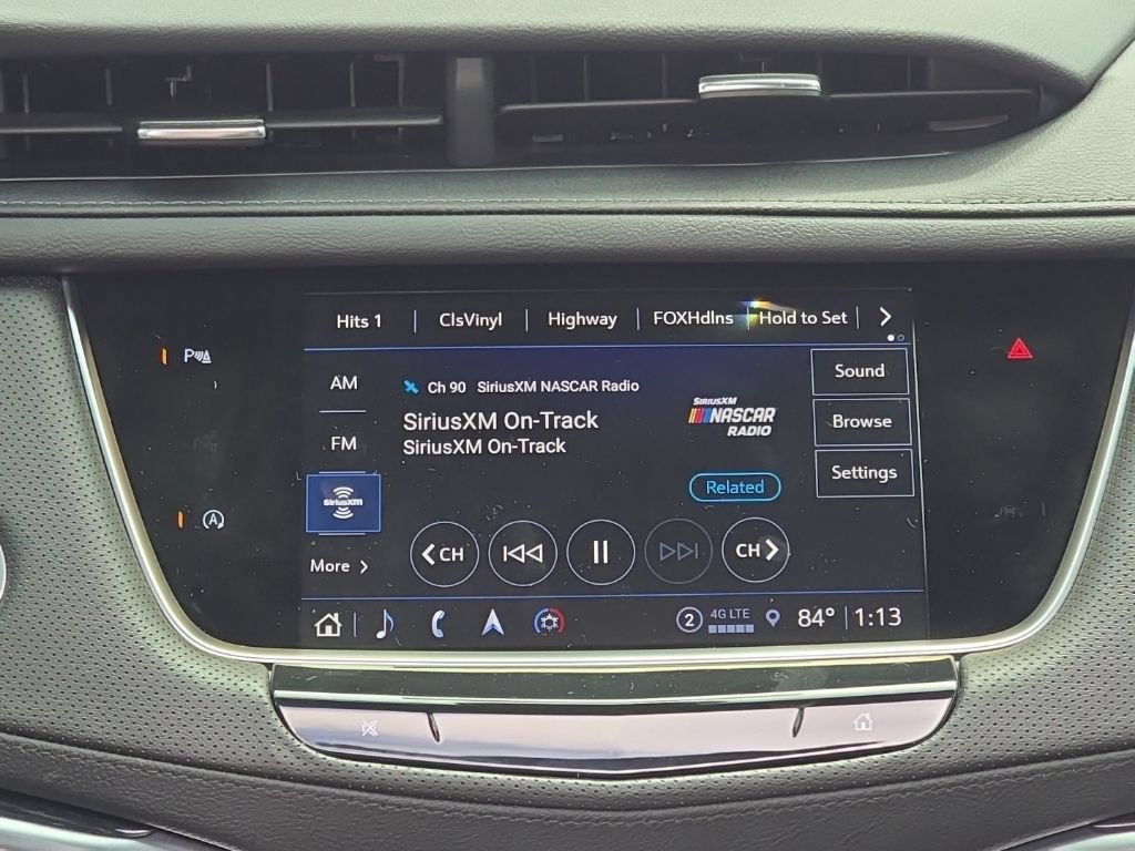 Used 2024 Cadillac XT5 Premium Luxury w/ LPO, Floor Liner Package AWD/4WD image 14