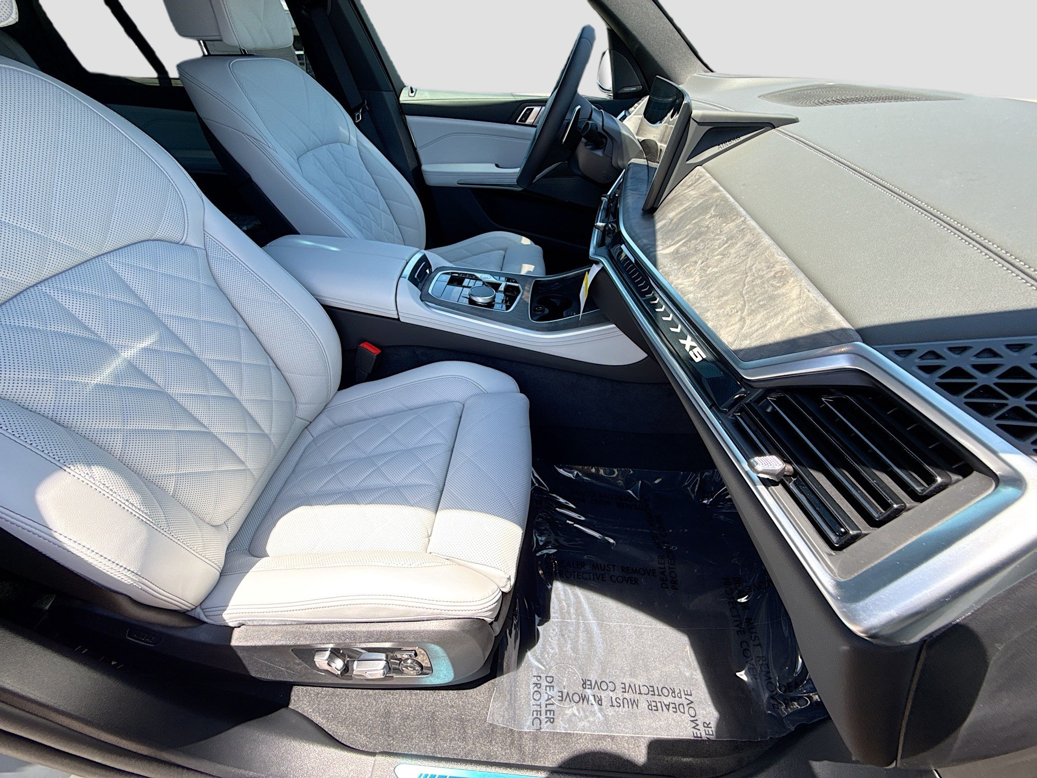 New 2026 BMW X5 sDrive40i w/ M Sport Package RWD image 15