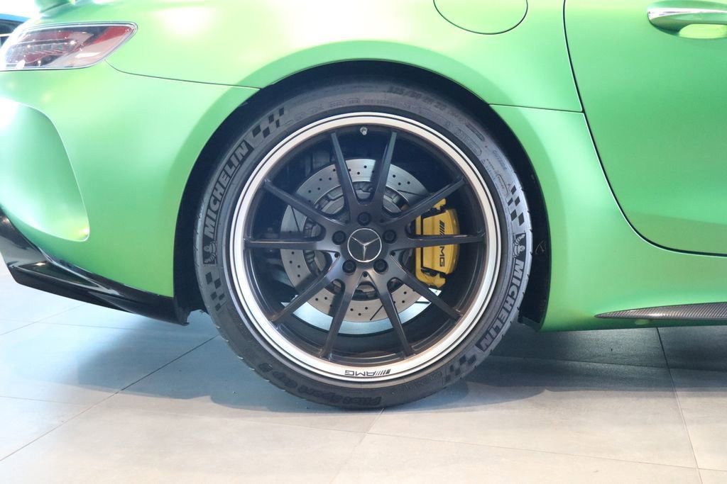 Used 2020 Mercedes-Benz AMG GT R image 25