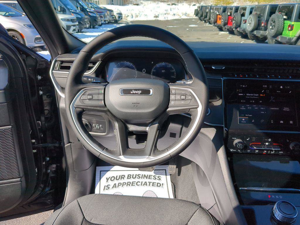 New 2026 Jeep Grand Cherokee Laredo X image 15