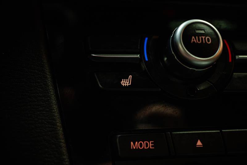 Used 2017 BMW X4 M40i AWD/4WD image 22