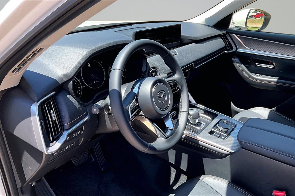 New 2026 MAZDA CX-90 3.3 Turbo w/ Preferred Package AWD/4WD image 6