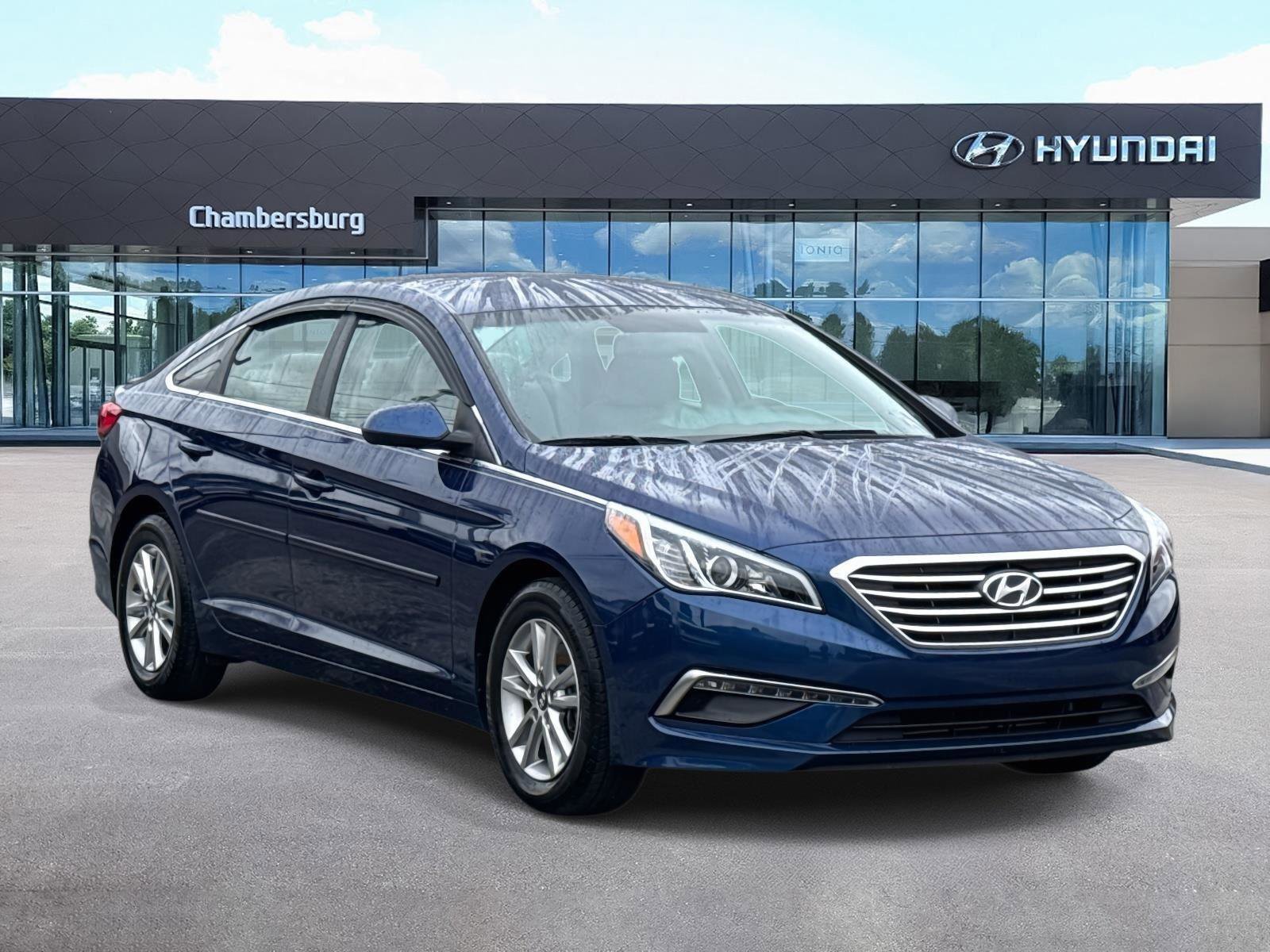 Used 2015 Hyundai Sonata SE w/ Option Group 09