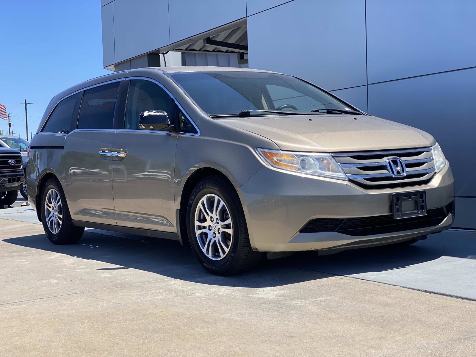 Used 2012 Honda Odyssey EX-L image 1