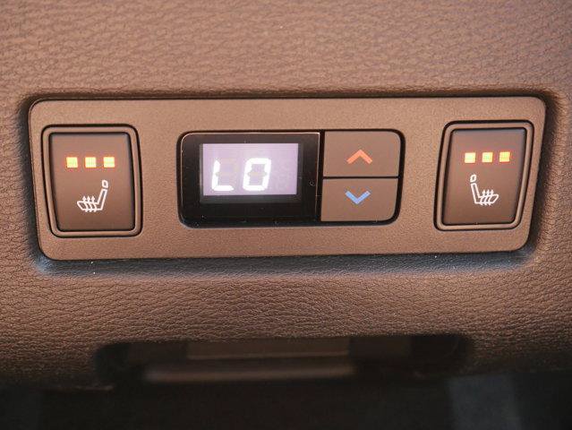 Used 2025 Mitsubishi Outlander SEL FWD image 17