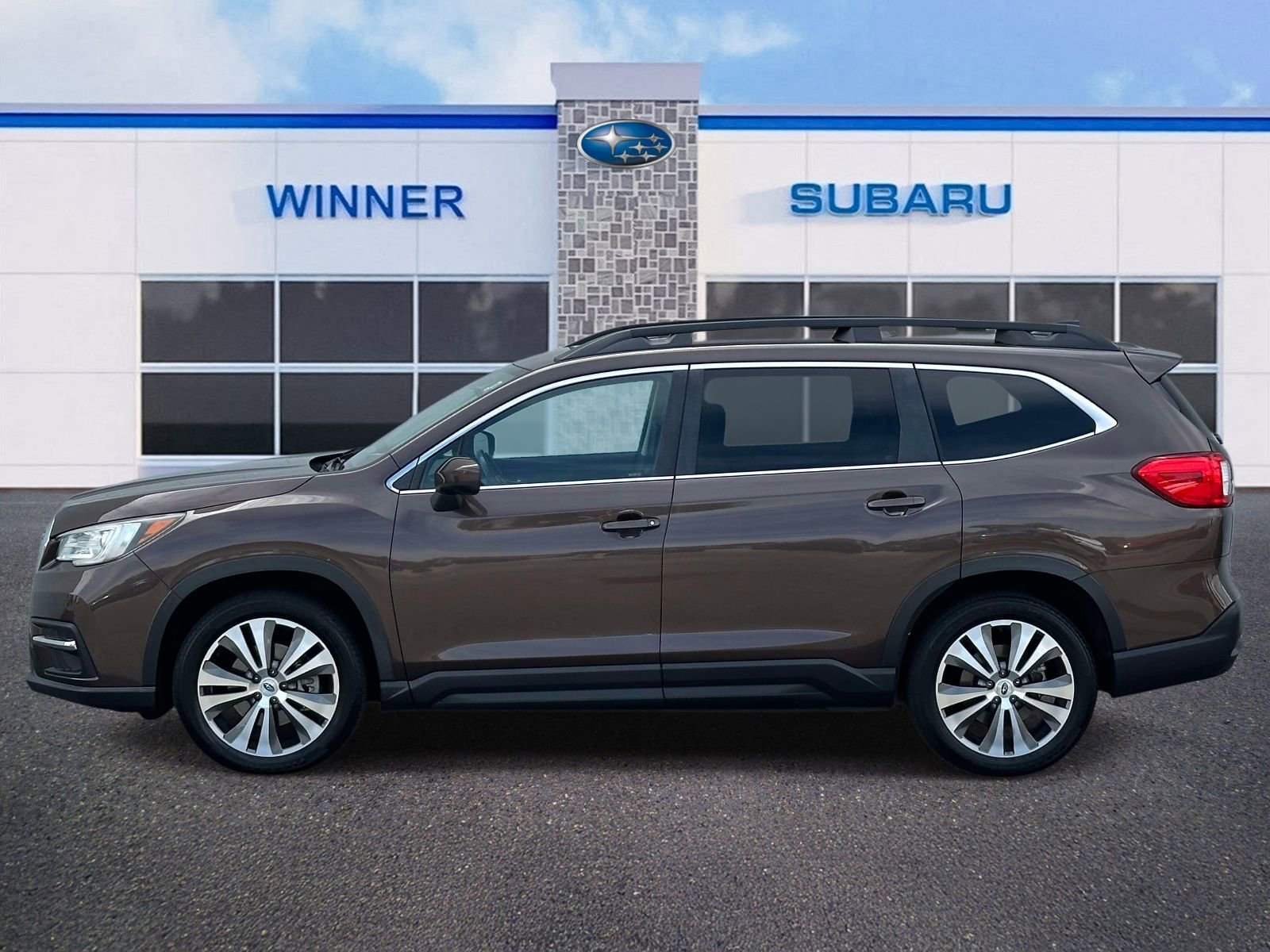 Used 2021 Subaru Ascent Premium w/ Sport Package AWD/4WD image 2