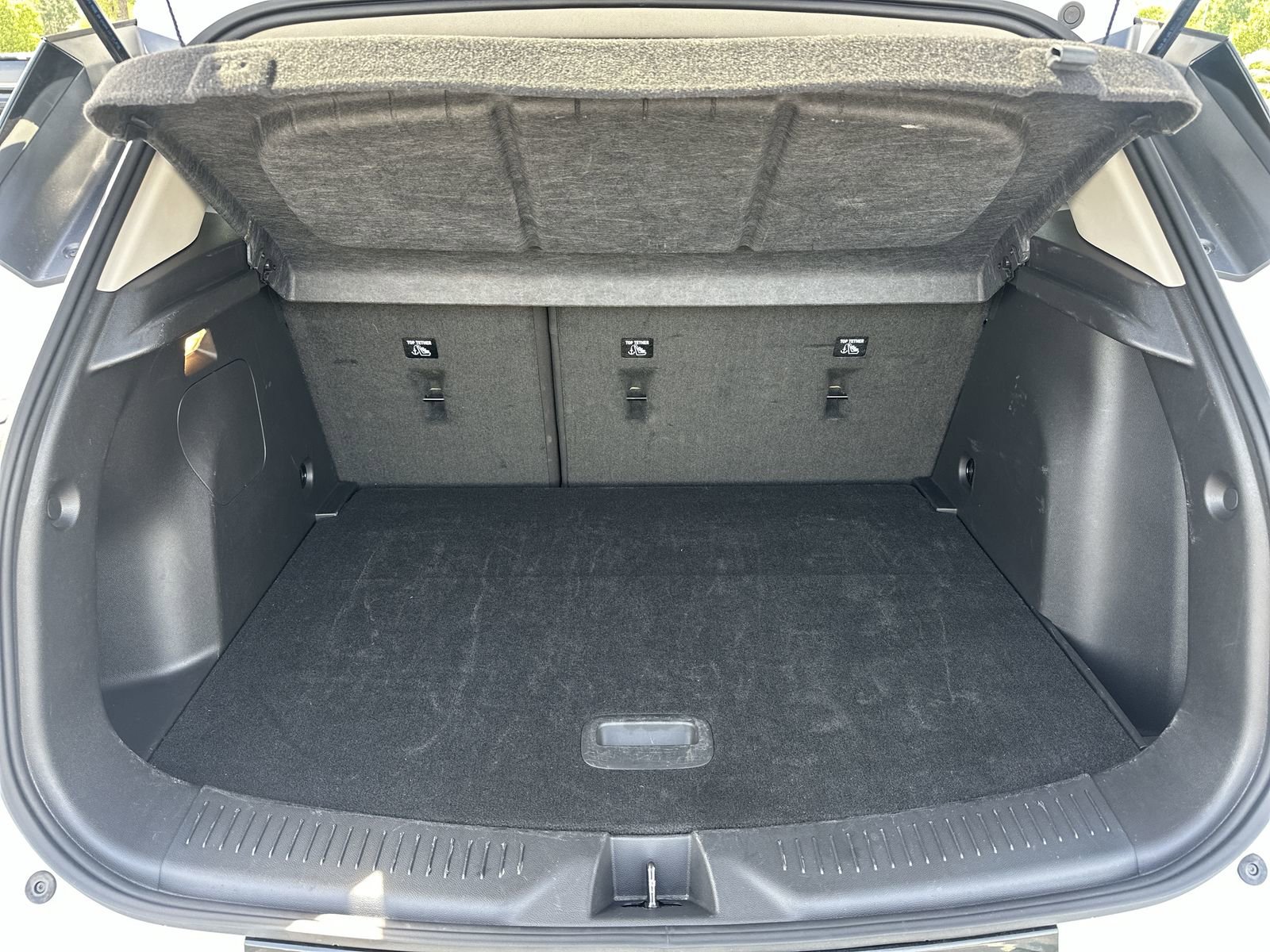 Used 2024 Buick Encore GX Sport Touring w/ Comfort Package FWD image 32