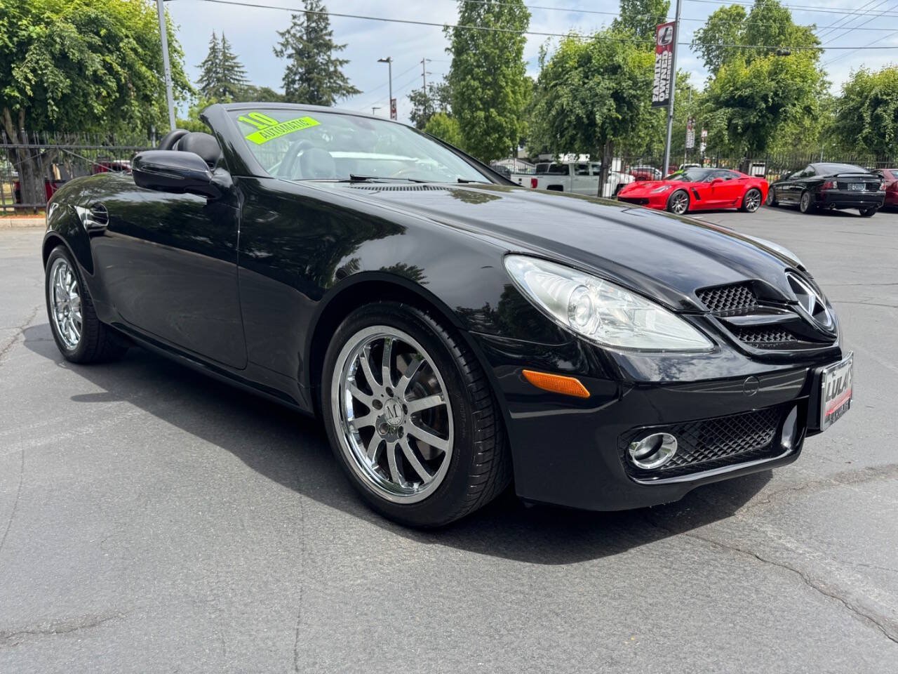 Used 2010 Mercedes-Benz SLK 300 image 10
