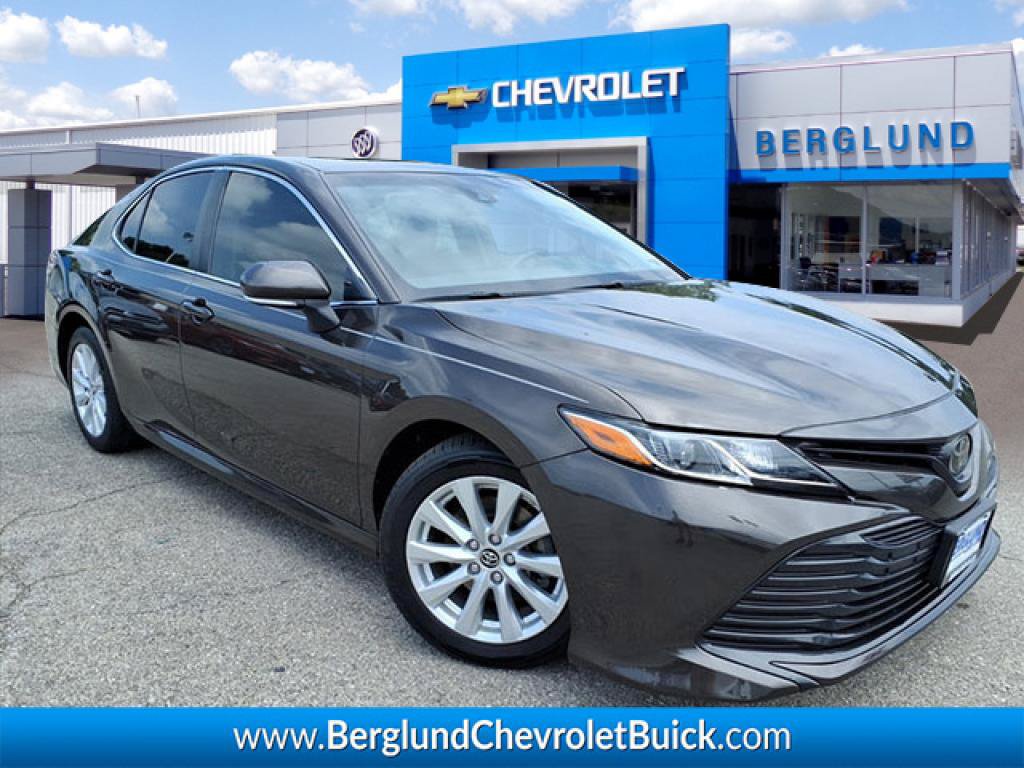 Used 2018 Toyota Camry LE w/ Convenience Package
