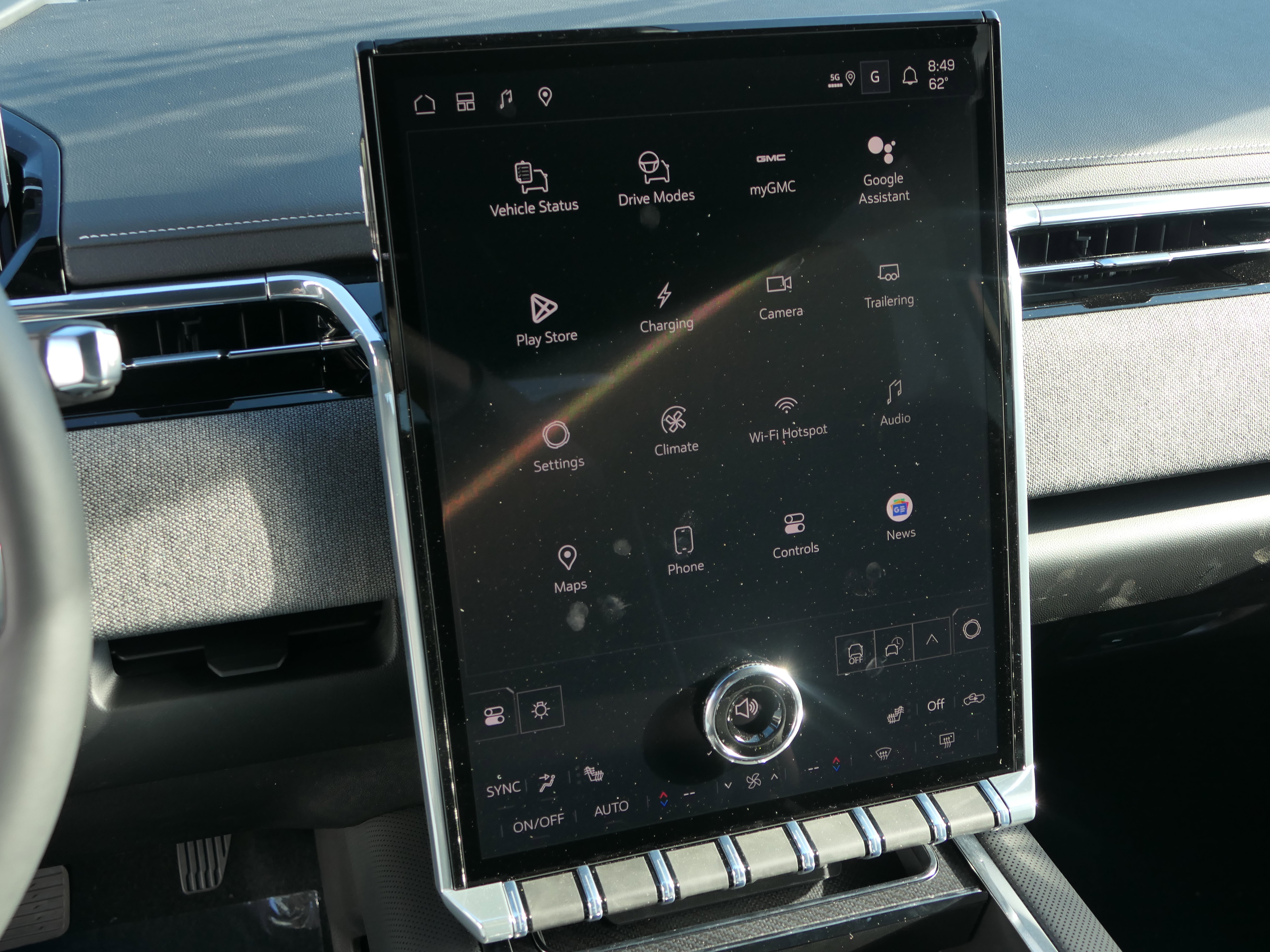 New 2026 GMC Sierra EV Elevation image 18