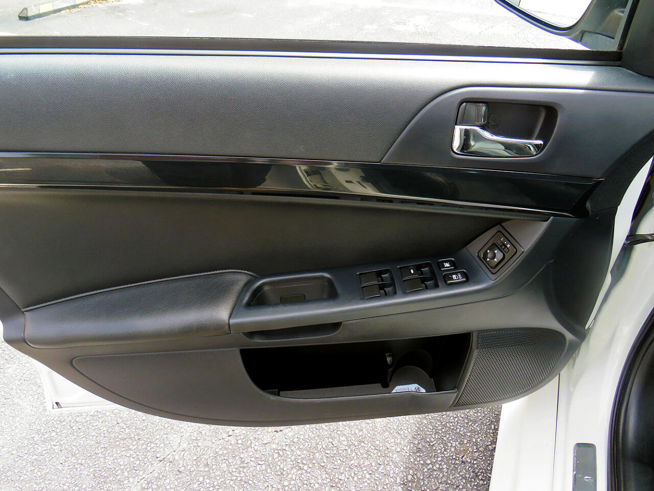 Used 2014 Mitsubishi Lancer Evolution MR image 15