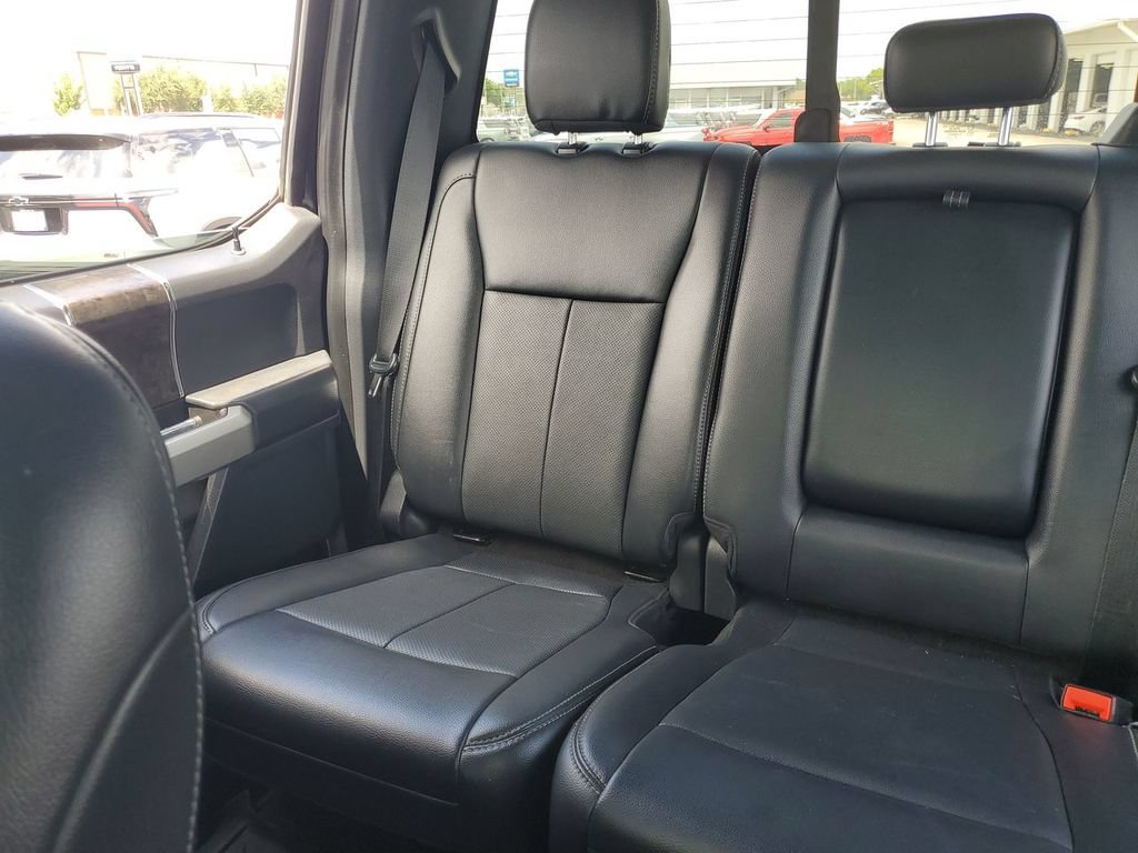 Used 2022 Ford F250 Lariat w/ Black Appearance Package AWD/4WD image 12