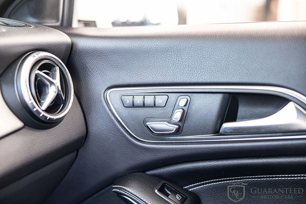 Used 2018 Mercedes-Benz CLA 250 image 28