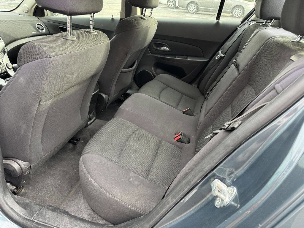 Used 2012 Chevrolet Cruze LT image 5