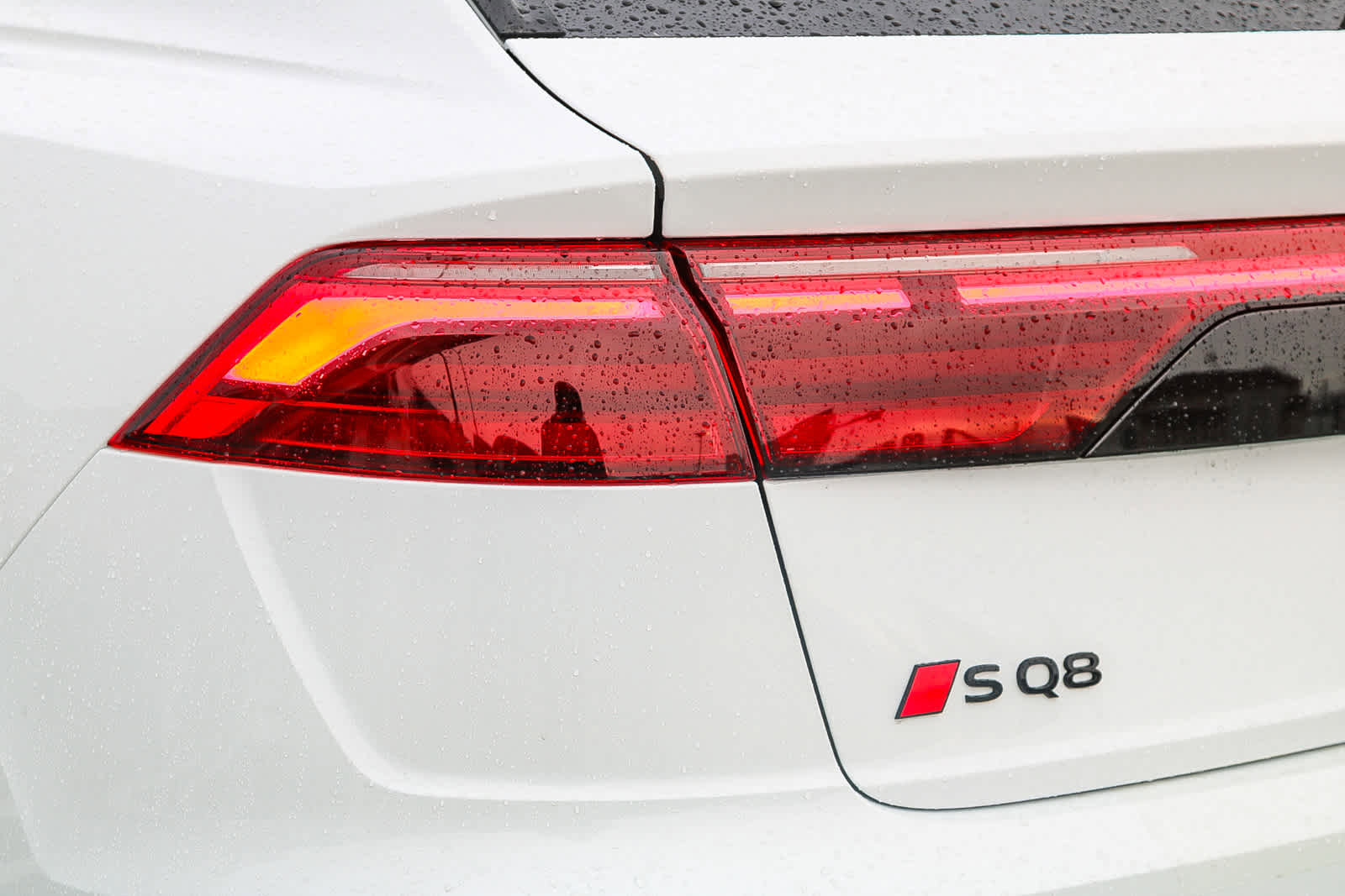 New 2025 Audi SQ8 Premium Plus image 9