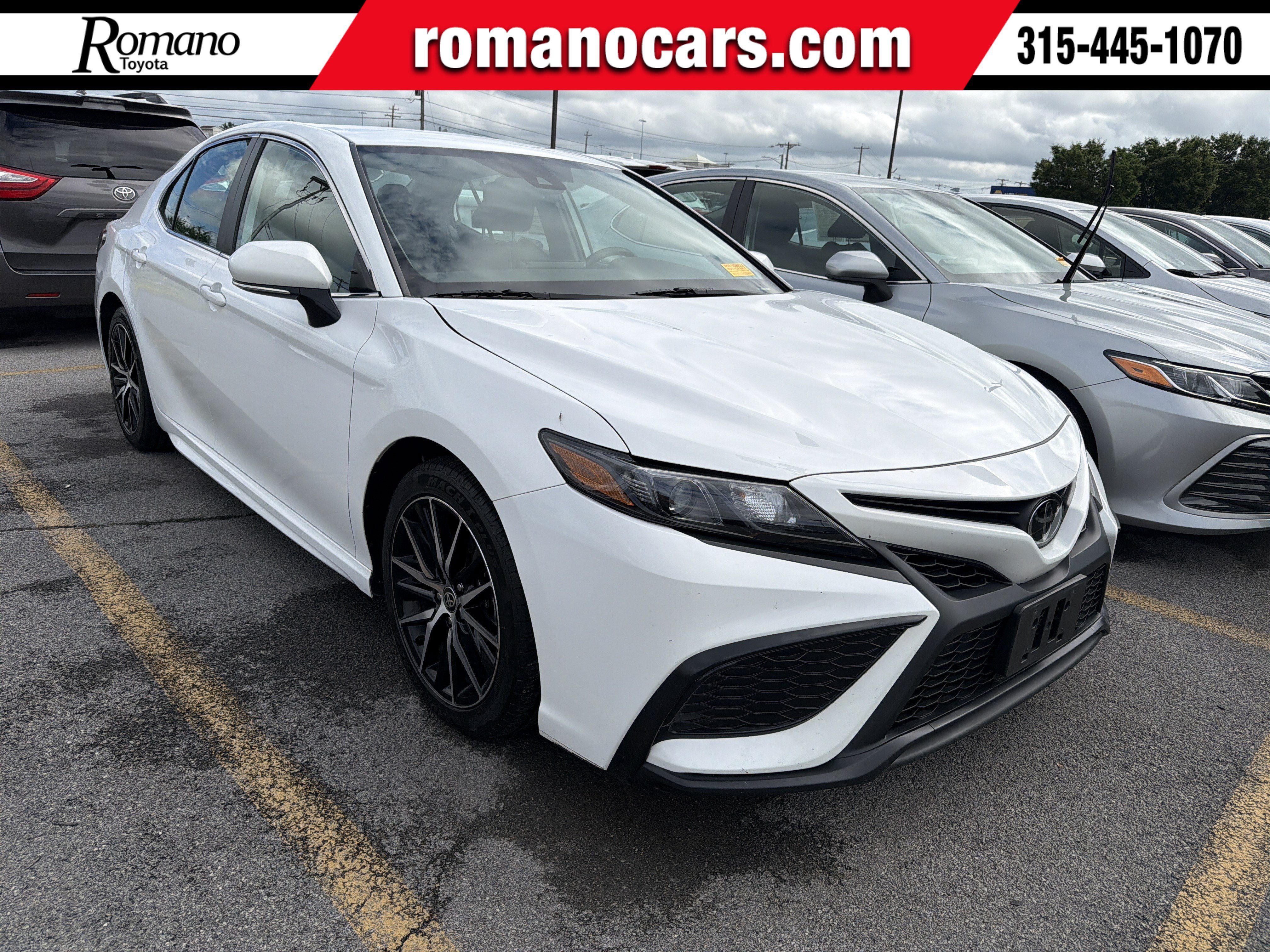 Used 2023 Toyota Camry SE w/ Cold Weather Package
