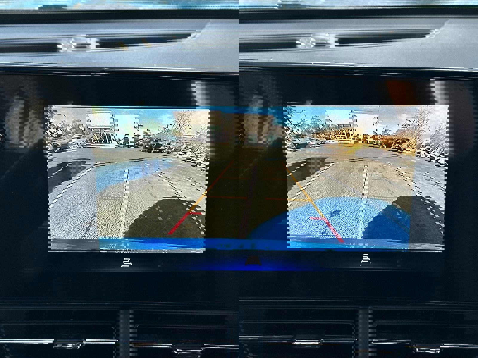 Certified 2025 Chevrolet Trax RS image 27