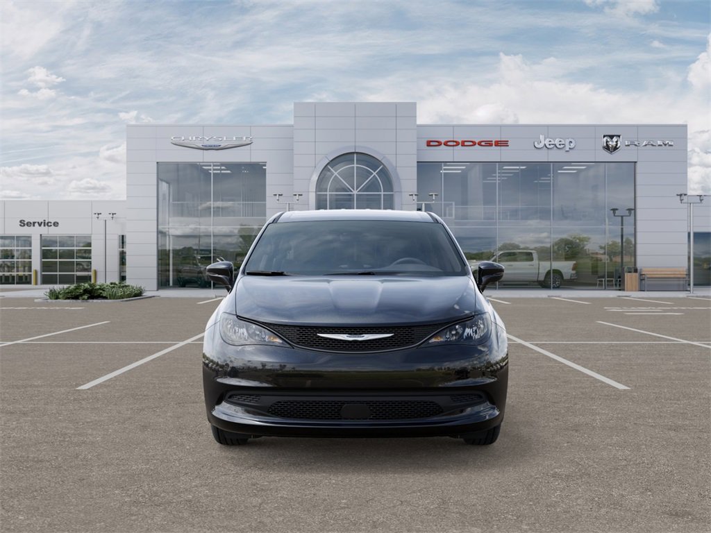 New 2026 Chrysler Voyager LX image 6