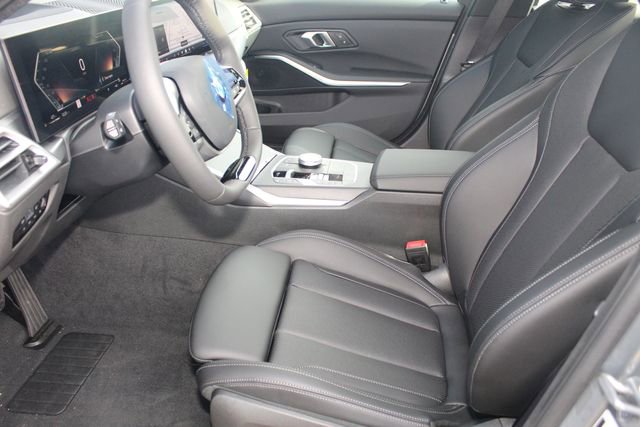 New 2026 BMW 330i xDrive Sedan w/ Premium Package image 19