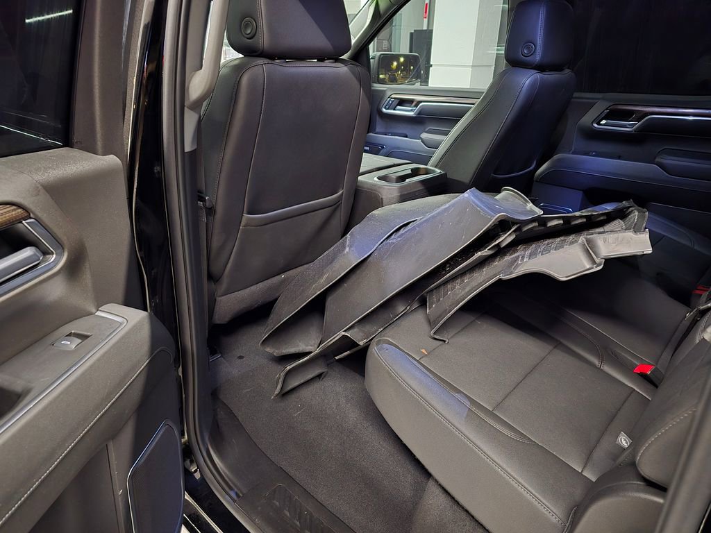 Used 2025 Chevrolet Silverado 1500 RST image 32