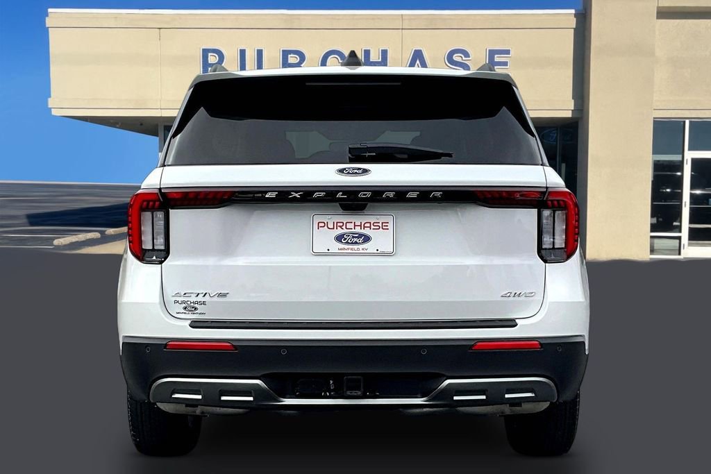 New 2026 Ford Explorer Active w/ Active Comfort Package image 4