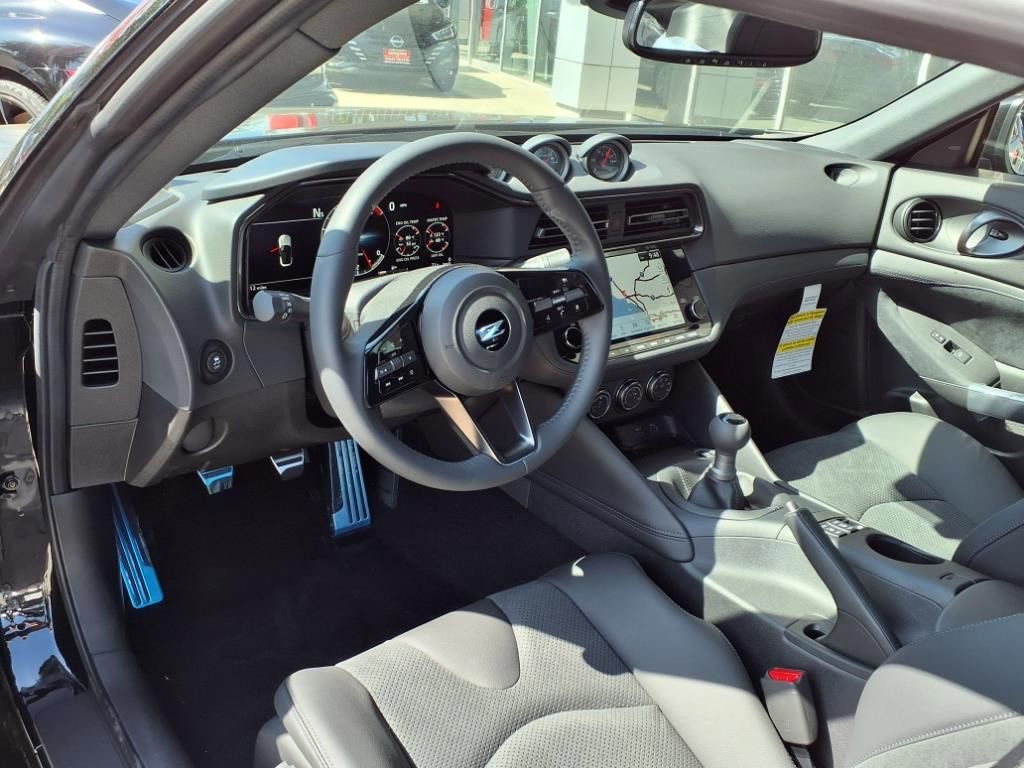 New 2025 Nissan Z Performance w/ Floor Mat Package image 9