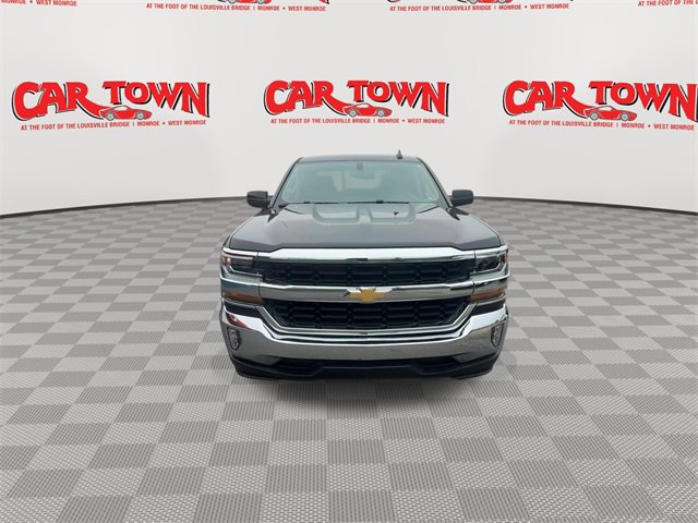 Used 2017 Chevrolet Silverado 1500 LT w/ All Star Edition image 3