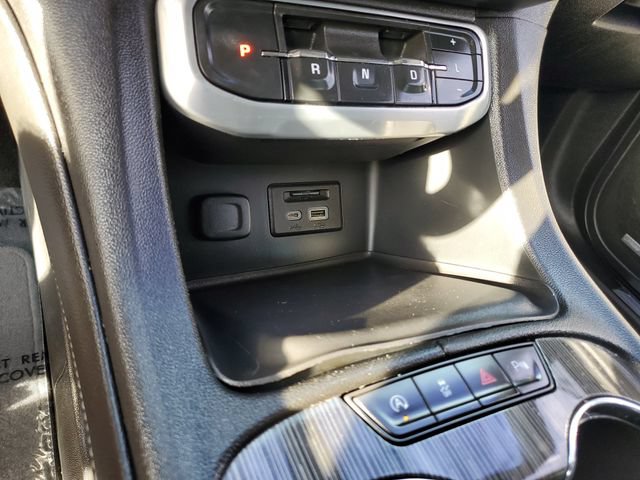 Used 2021 GMC Acadia SLT w/ Elevation Edition FWD image 23