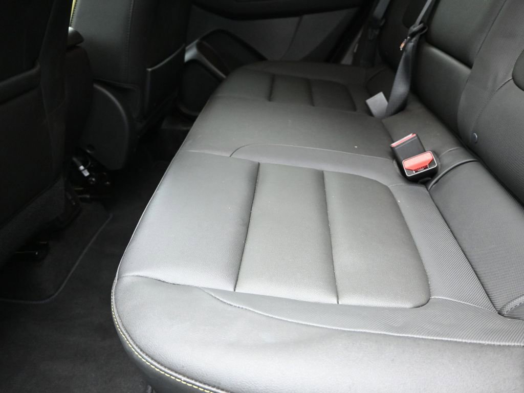 Used 2025 Chevrolet TrailBlazer ACTIV w/ Convenience Package image 16