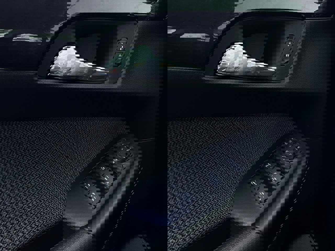 Used 2025 Chevrolet TrailBlazer LT image 18