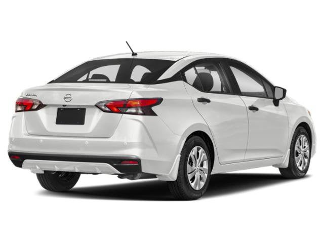 Used 2021 Nissan Versa SV FWD image 2