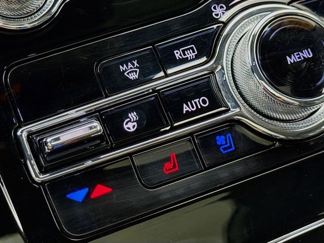 Used 2021 Lincoln Corsair Reserve w/ Equipment Group 201A image 21