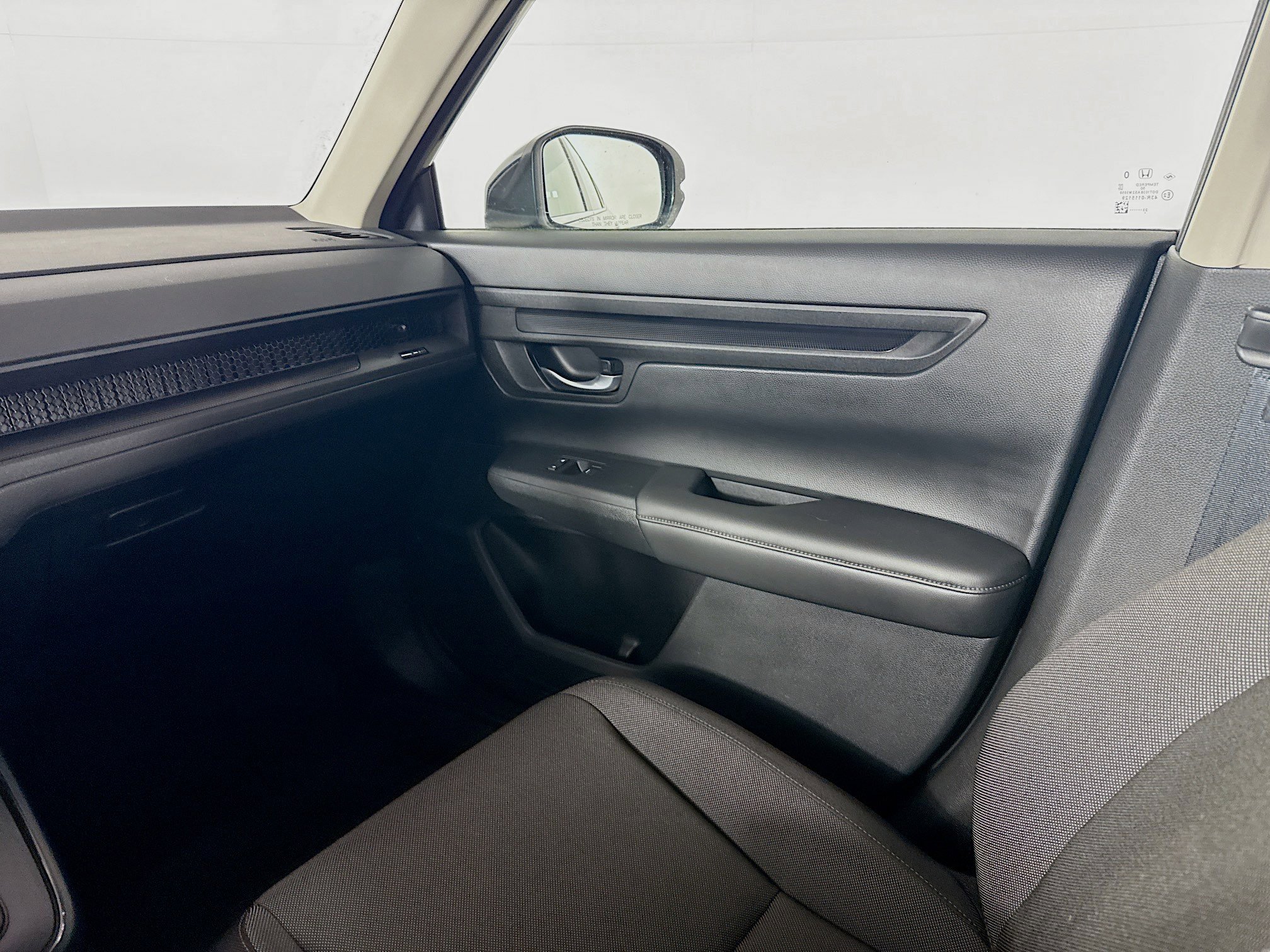 Used 2024 Honda CR-V LX image 26