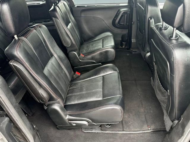 Used 2017 Dodge Grand Caravan GT FWD image 27